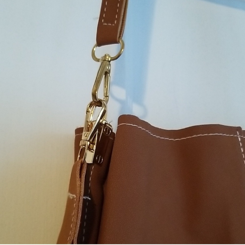 Hobo Brown Bucket Bag with Contrasting Stitching. NWOT - Picture 6 of 8